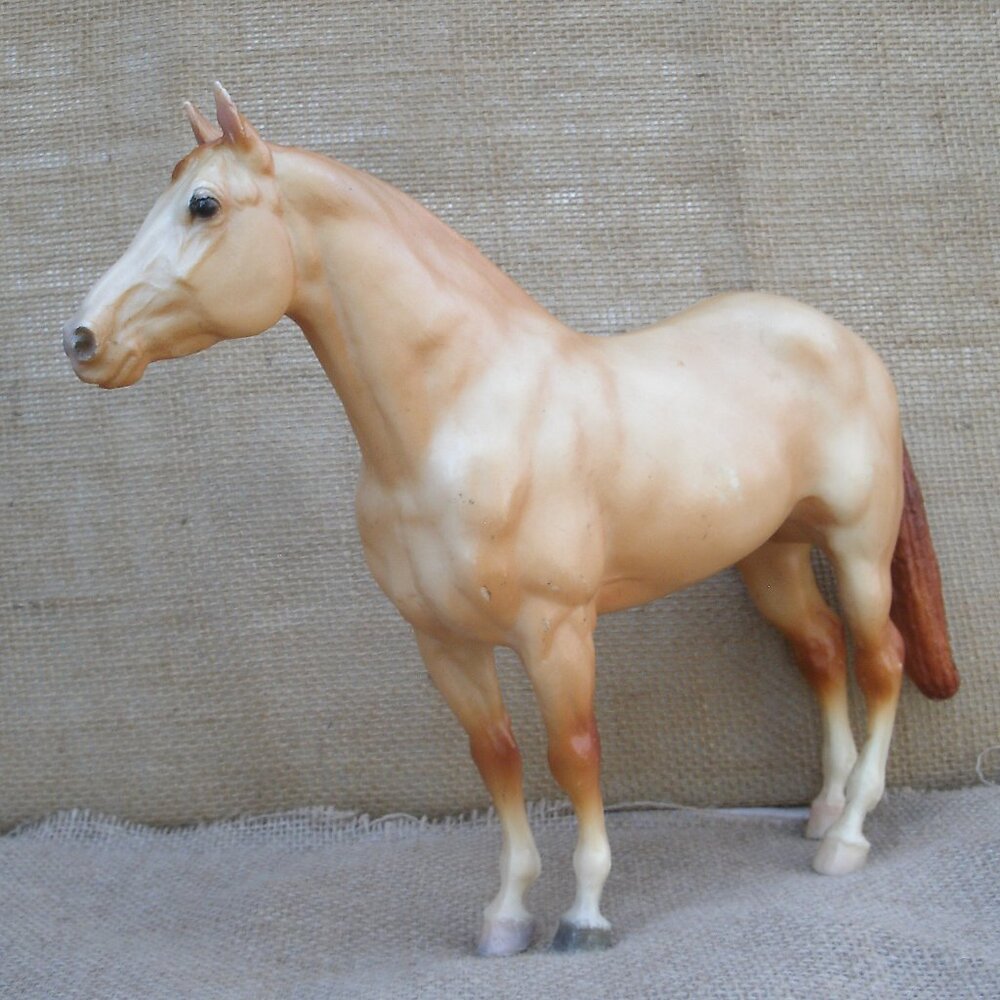 Vintage Breyer Quarter Horse Stallion Apricot Dun Model 705 - Picture 6 of 16
